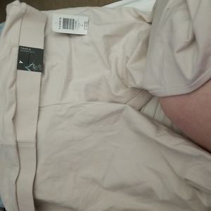 Torrid Khaki colored leggings size 4